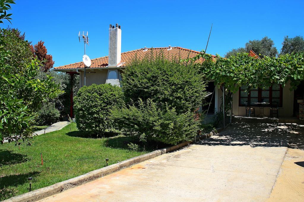 Vista Del Mare Luxury Villa Koinira Exterior foto